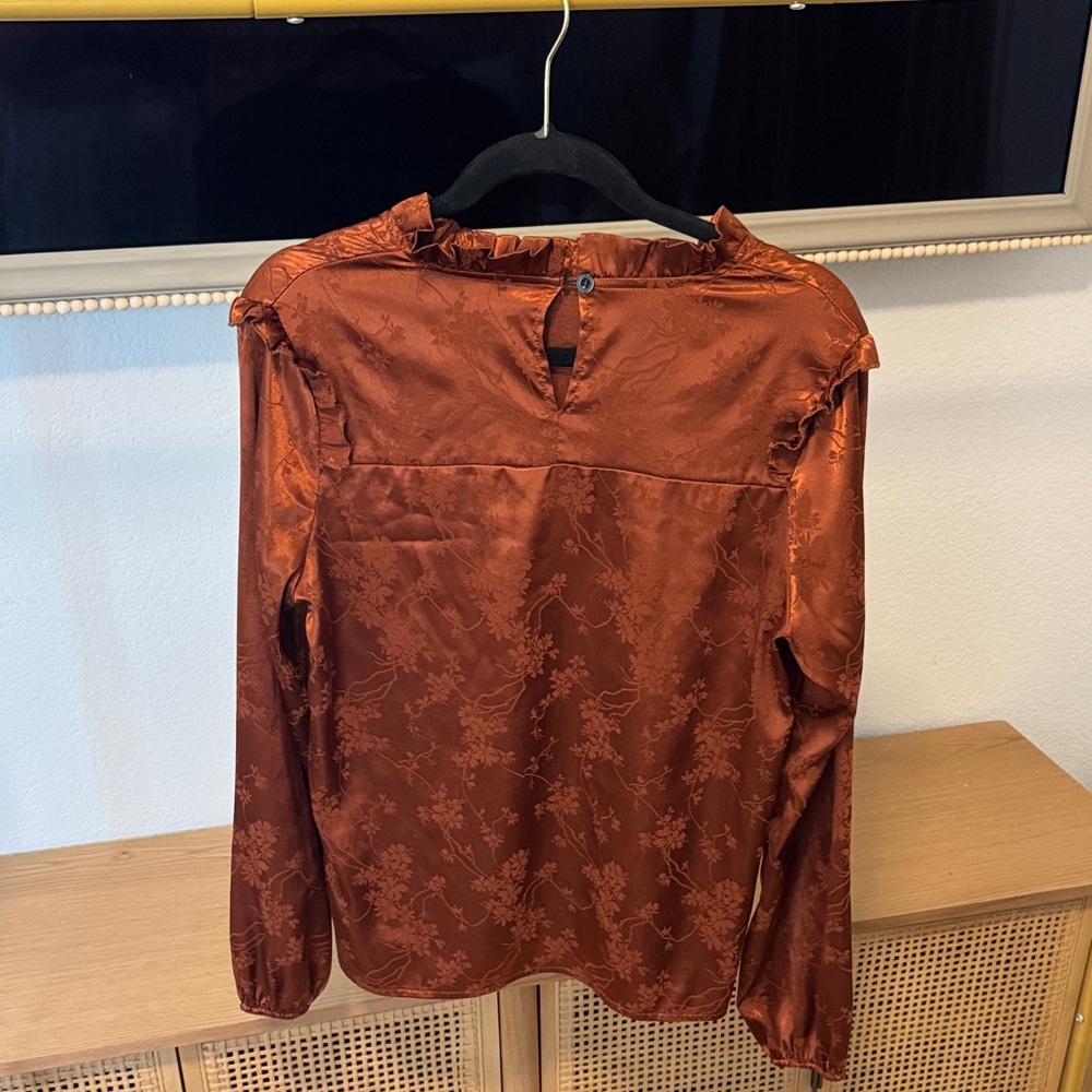 Chic Rust Ruffle Blouse - Picture 2 of 2